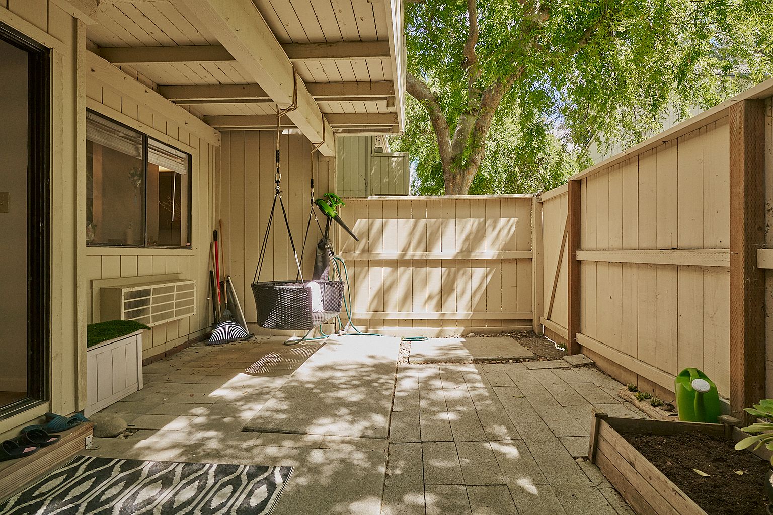 970 Kiely Blvd photo 5