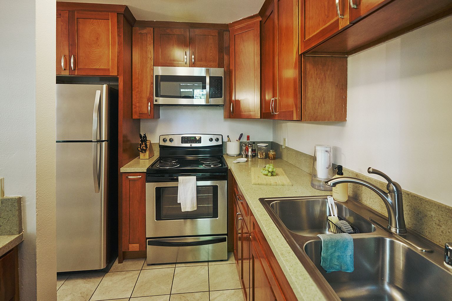 970 Kiely Blvd photo 3