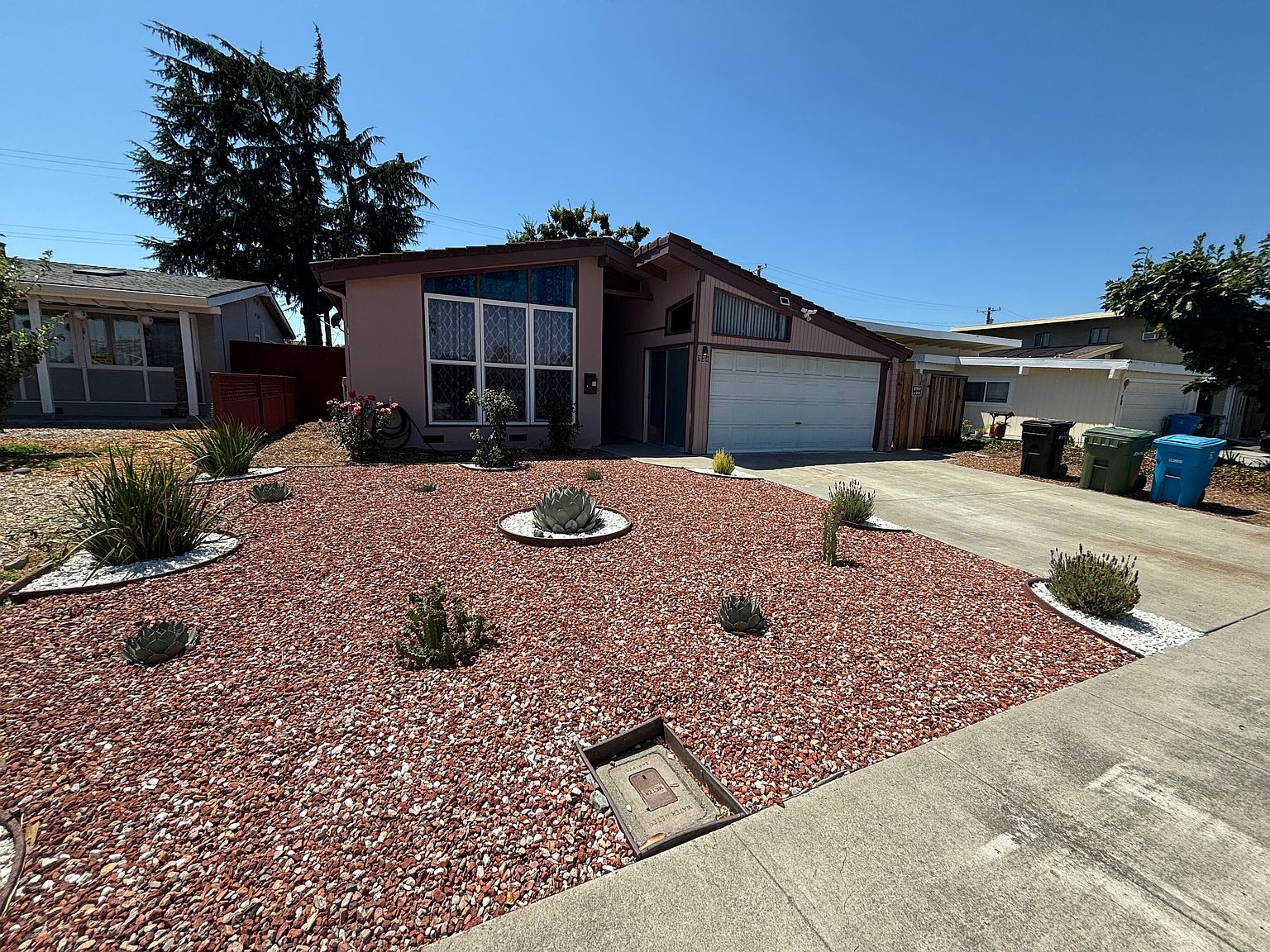 734 San Miguel Ave photo 2