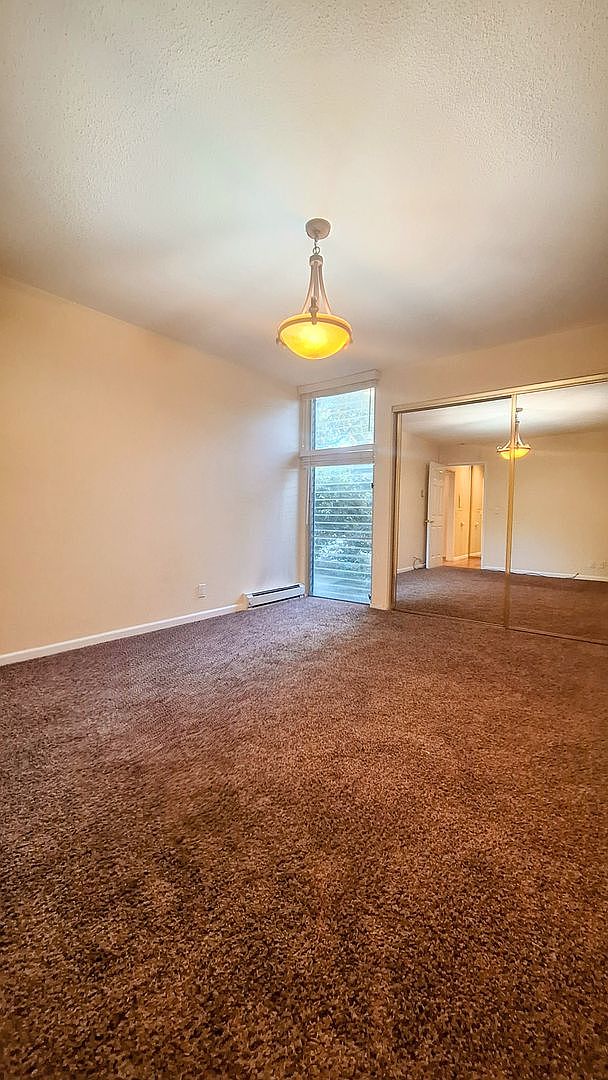 150 Saratoga Ave photo 4