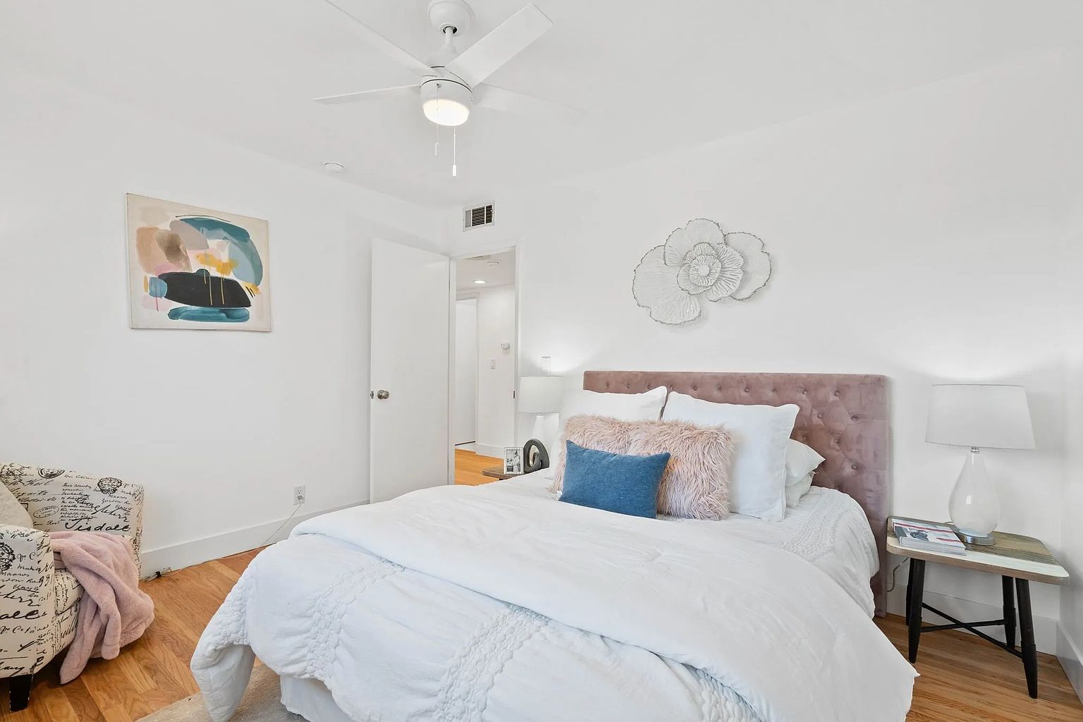 177 Cronin Dr photo 4