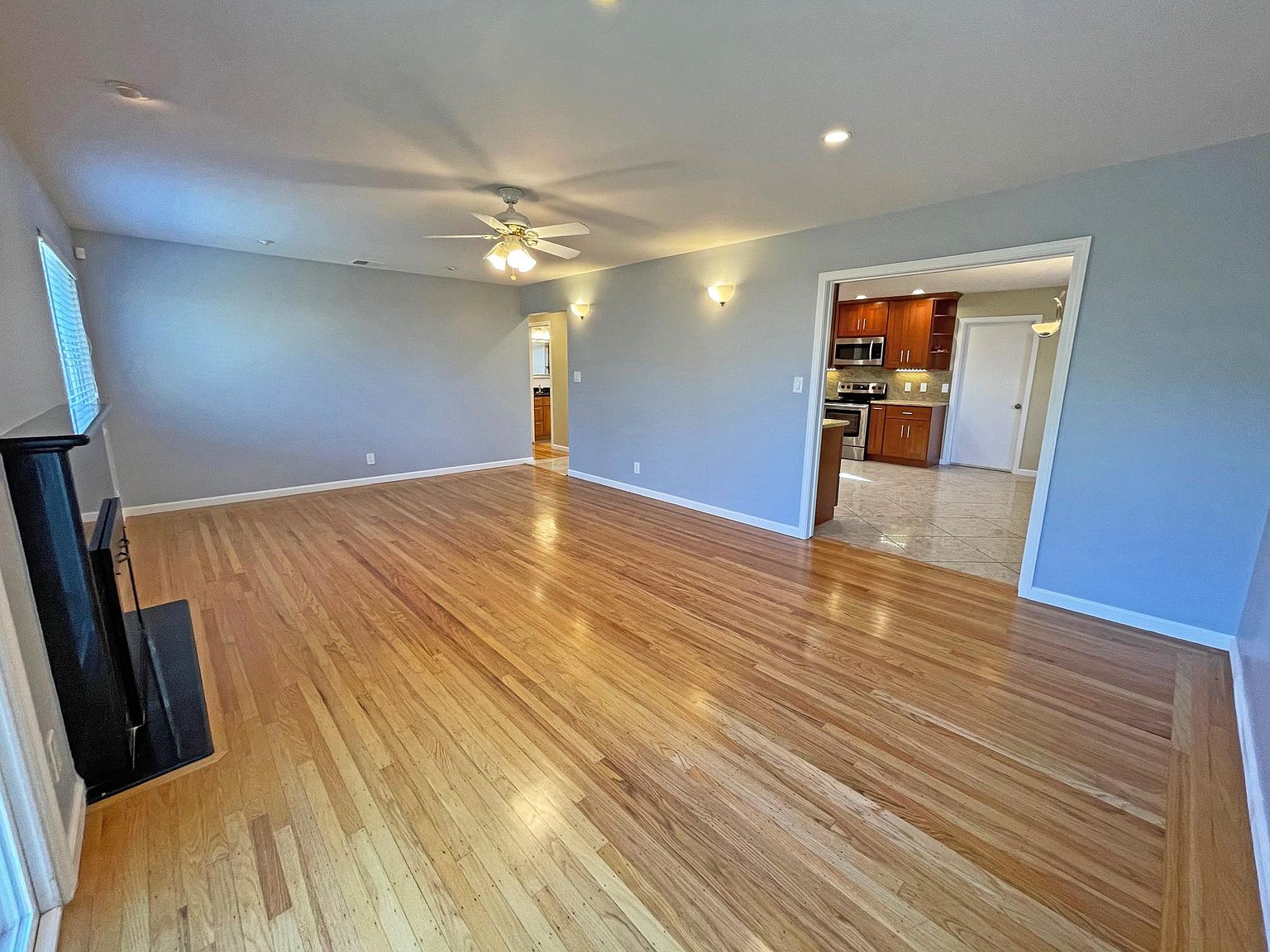 1680 Palo Santo Dr photo 2
