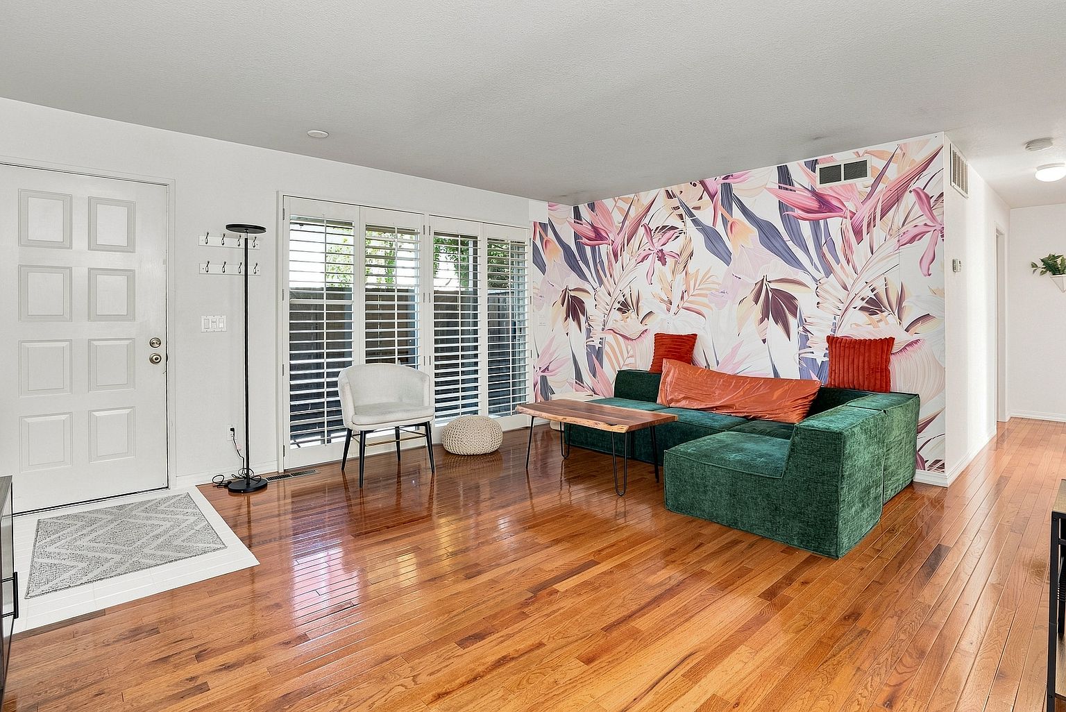 Condos on W Latimer Ave · Campbell photo 3
