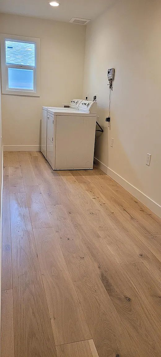 806 Flin Way photo 4