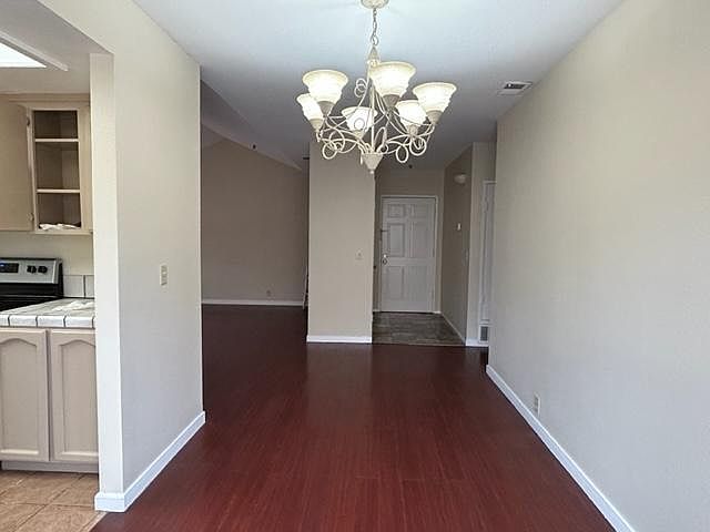 20651 Celeste Cir photo 5