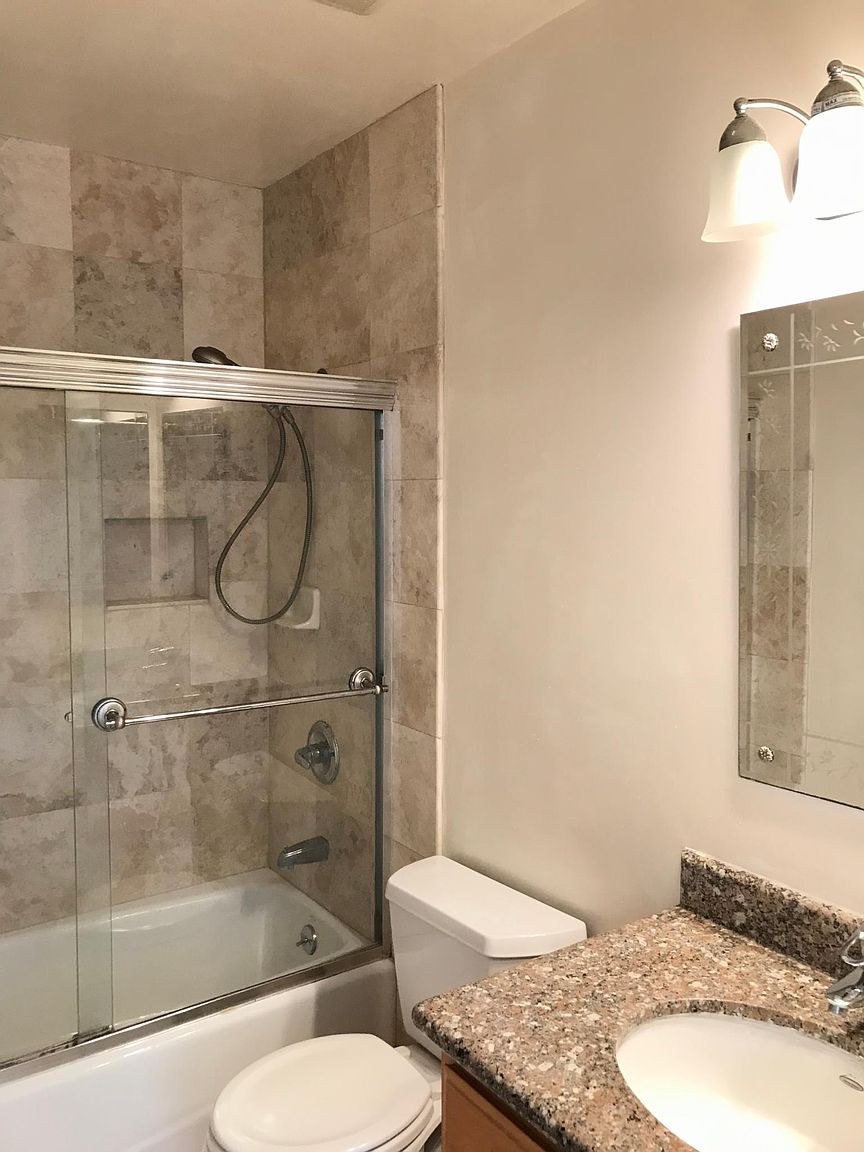 8148 Park Villa Cir photo 4