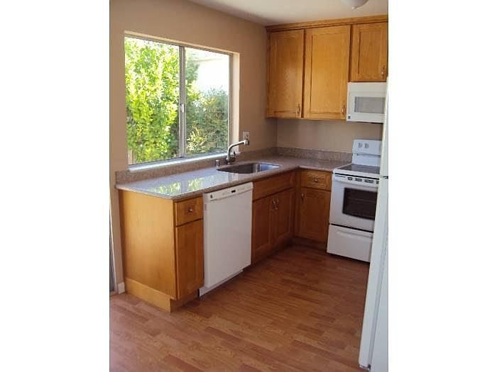 8071 Park Villa Cir photo 5