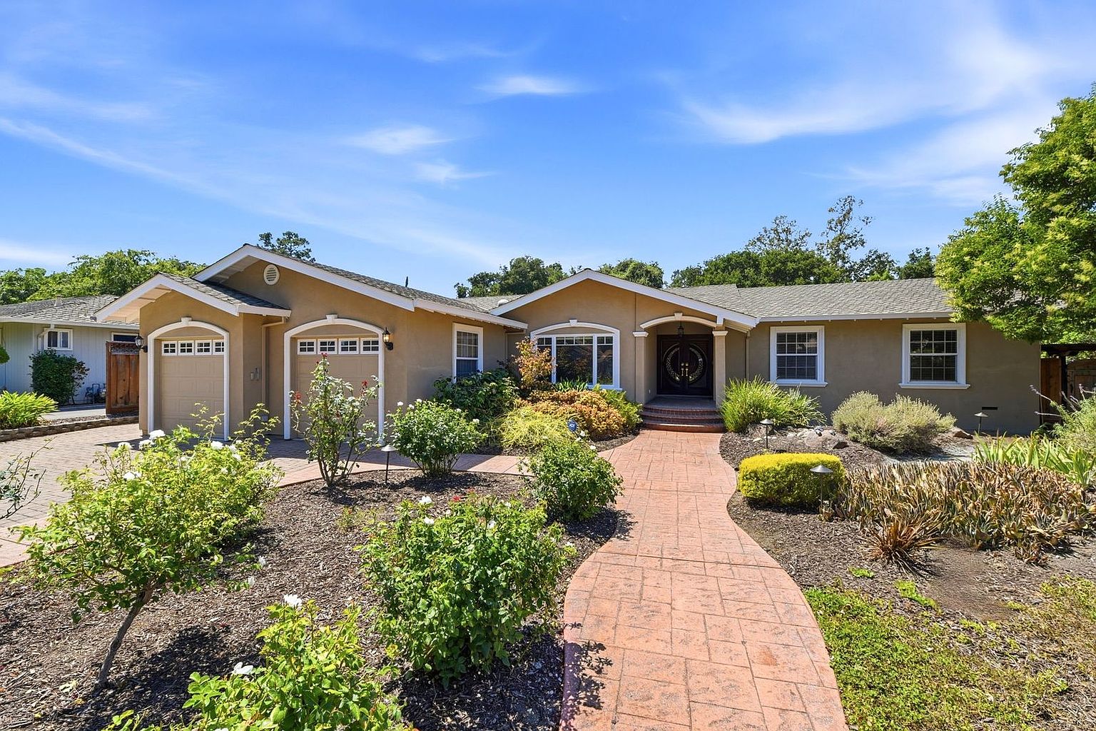 12445 Green Meadow Ln photo 2