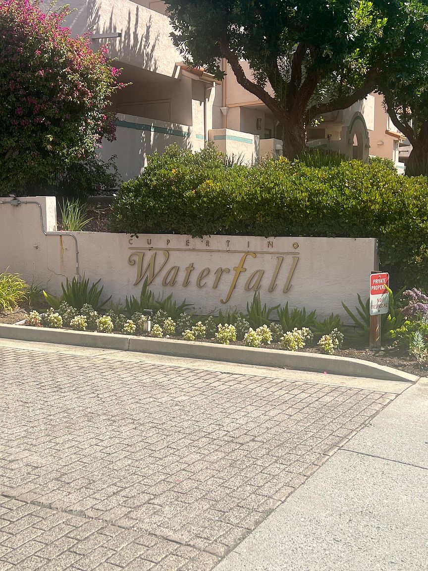 10228 Nile Dr Cupertino, CA 95014 photo 3