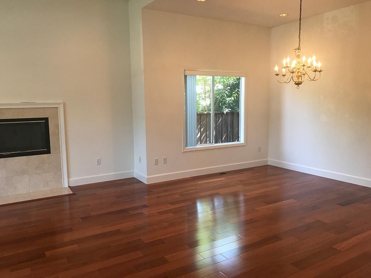 10760 Minette Dr photo 3