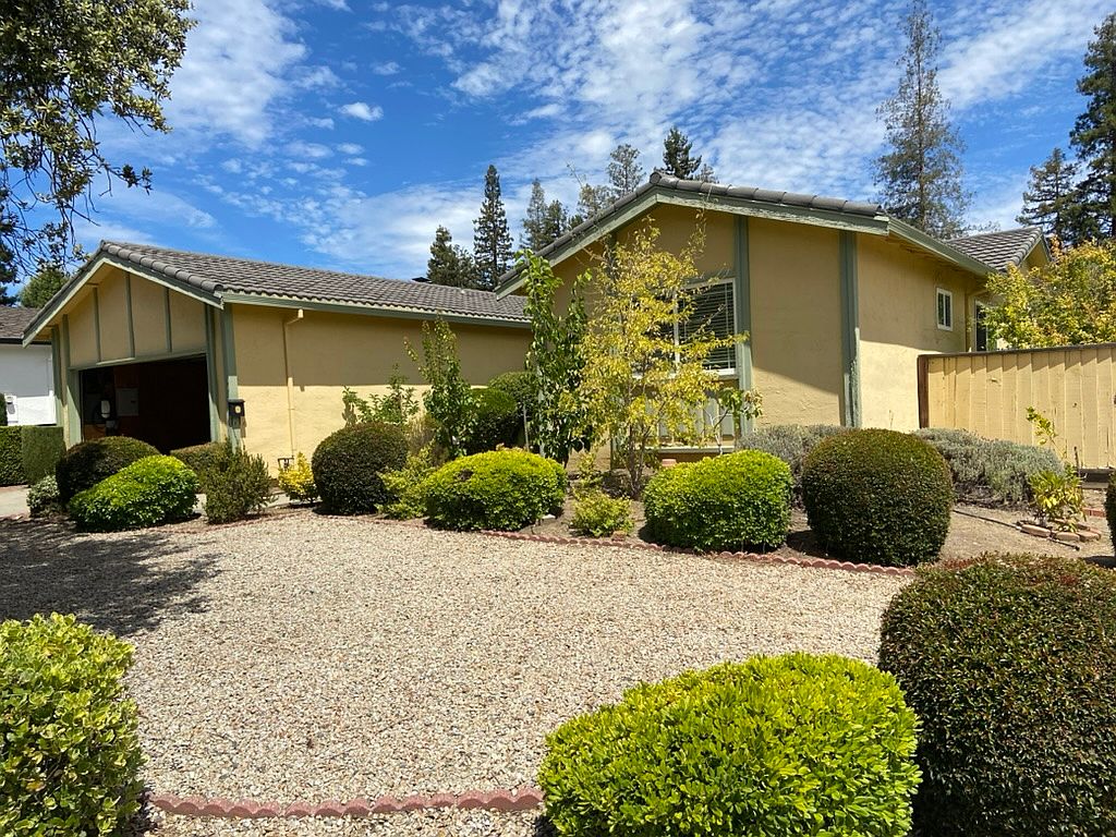 3BR/2BA Single Family House on Alcante Dr · San Jose photo 2