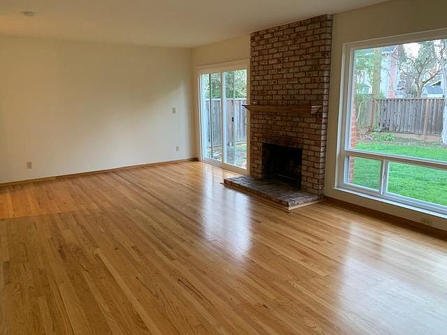 1049 Wunderlich Dr photo 3
