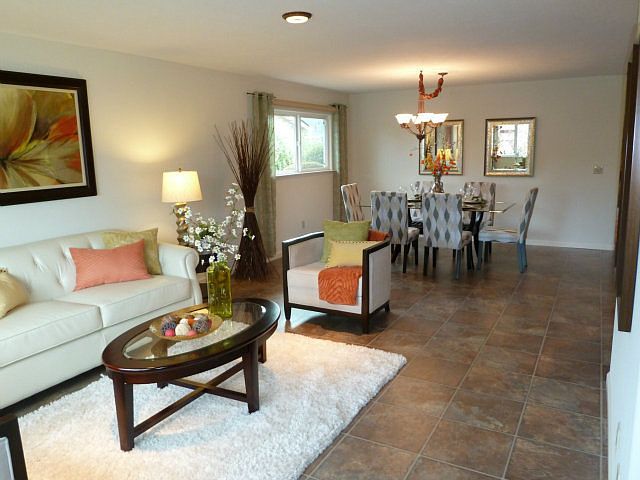 4624 Winding Way photo 2
