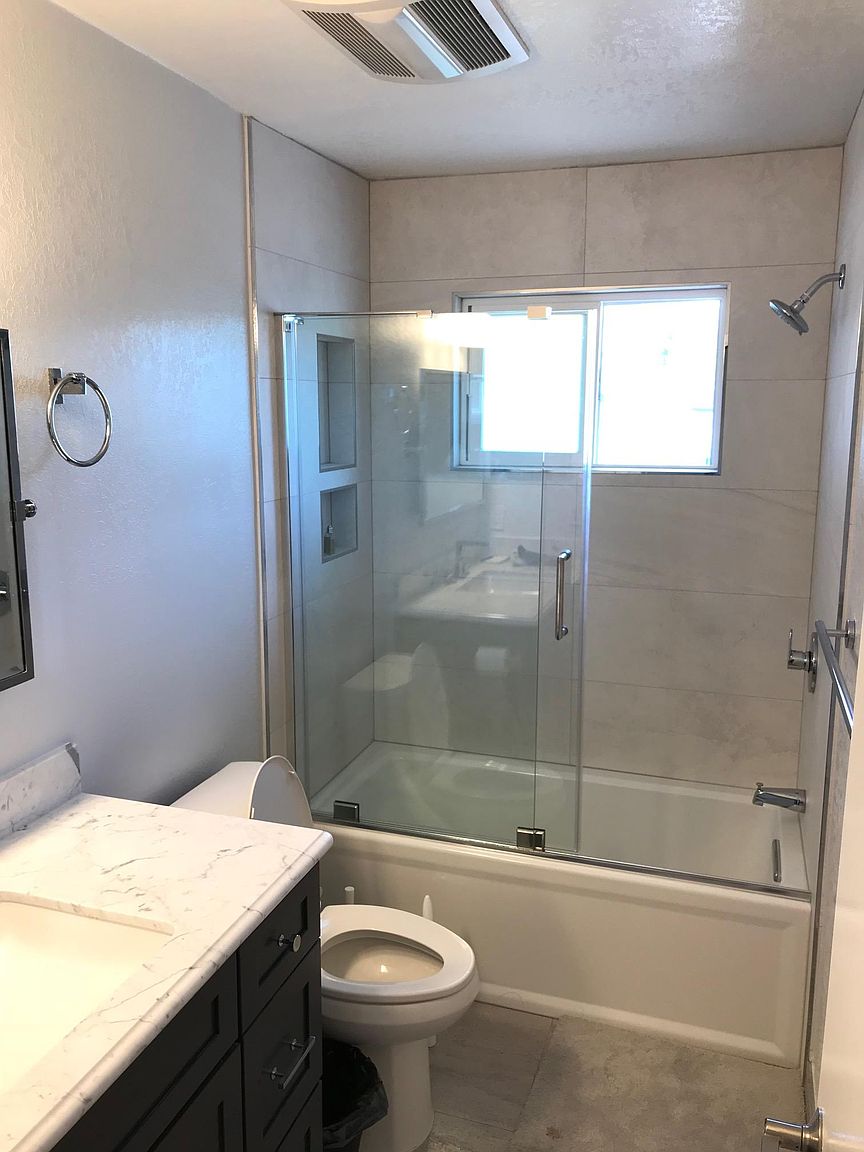 18919 Sara Park Cir photo 2