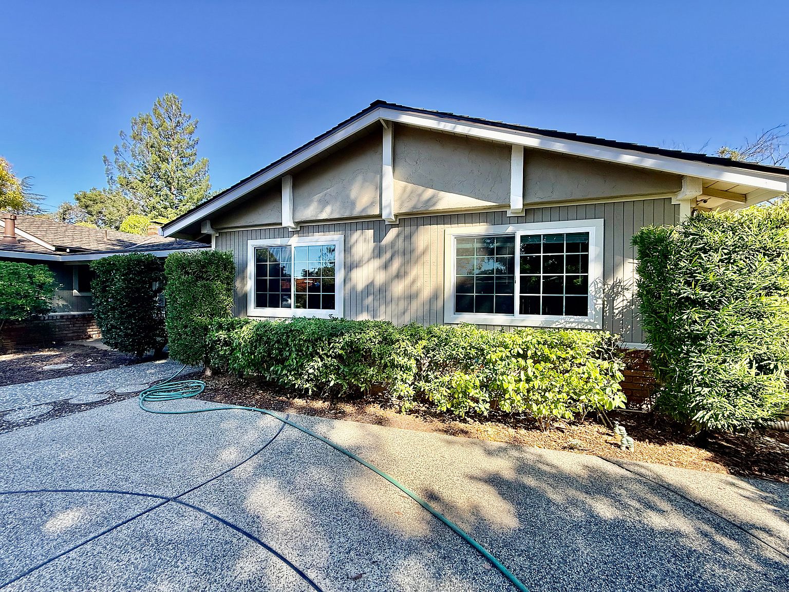 104 Verona Ct photo 3