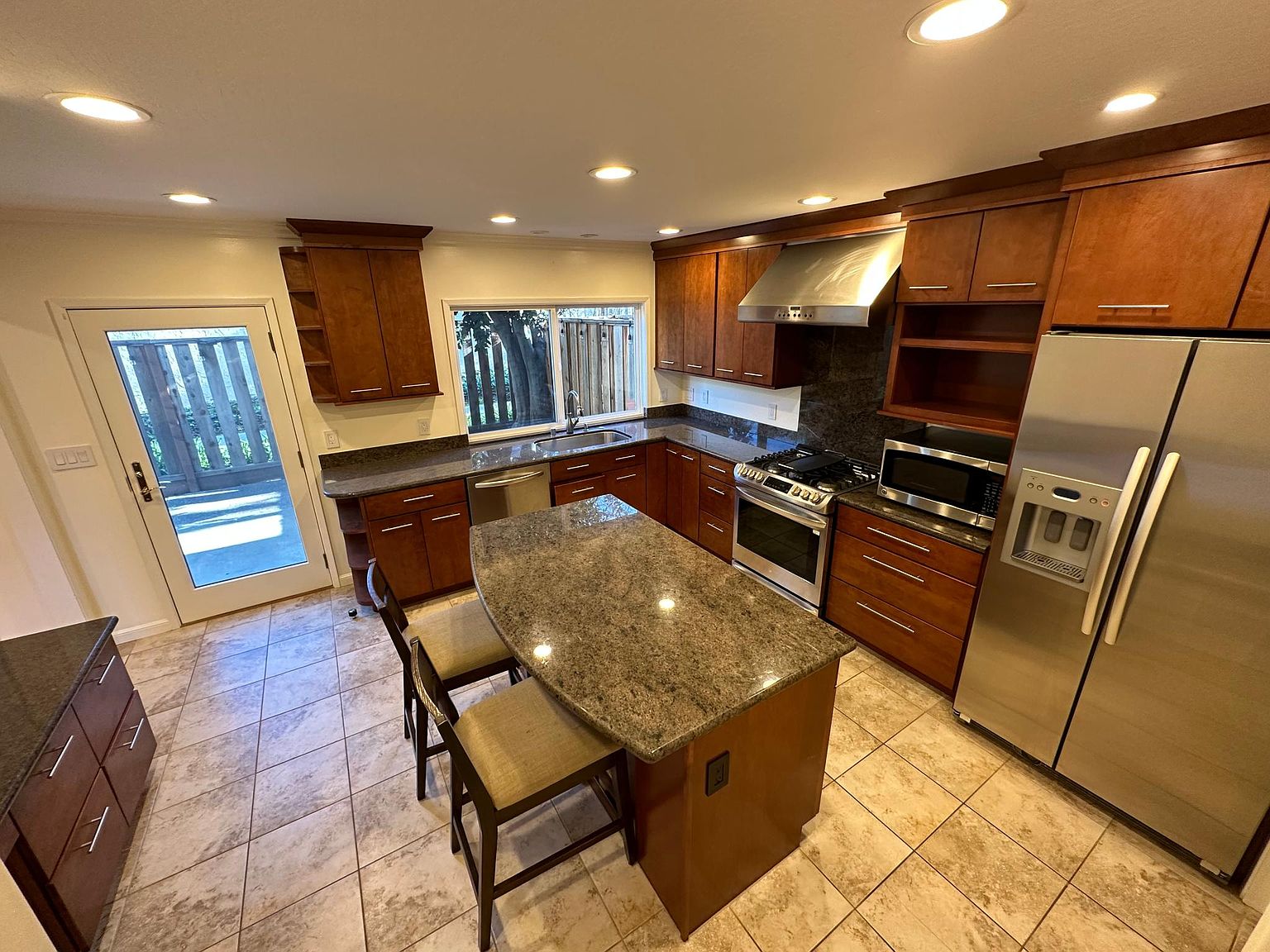 112 Pine Wood Ln photo 5