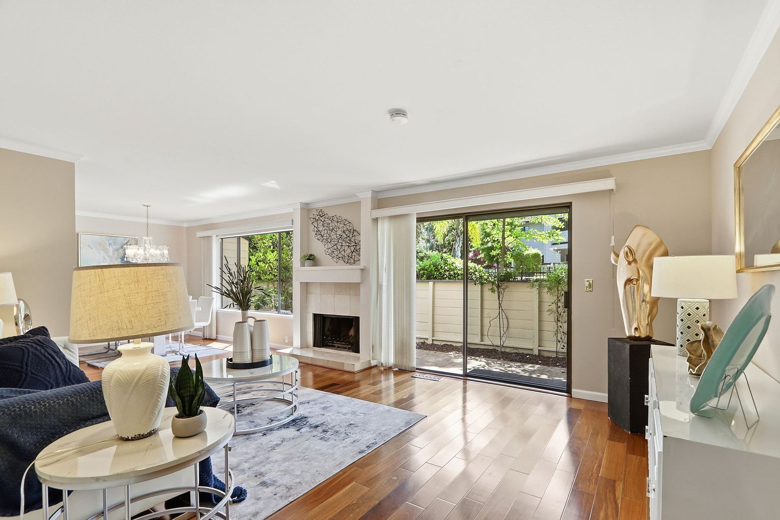 102 Lancewood Pl photo 4
