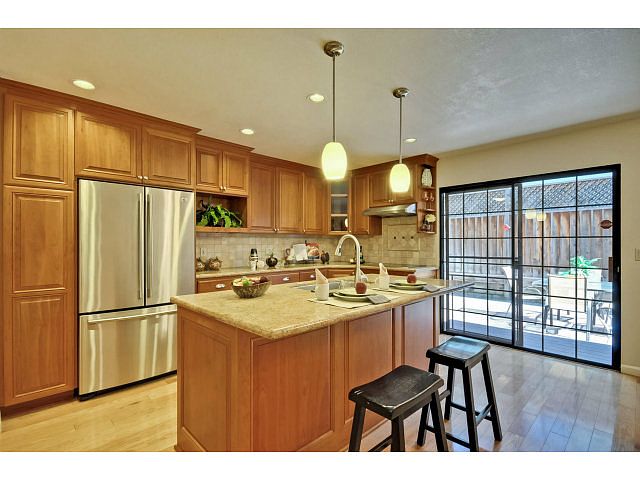 116 Redding Rd photo 4