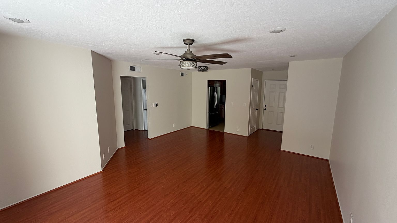 2BR/1BA Condo on Kimber Court · San Jose photo 3