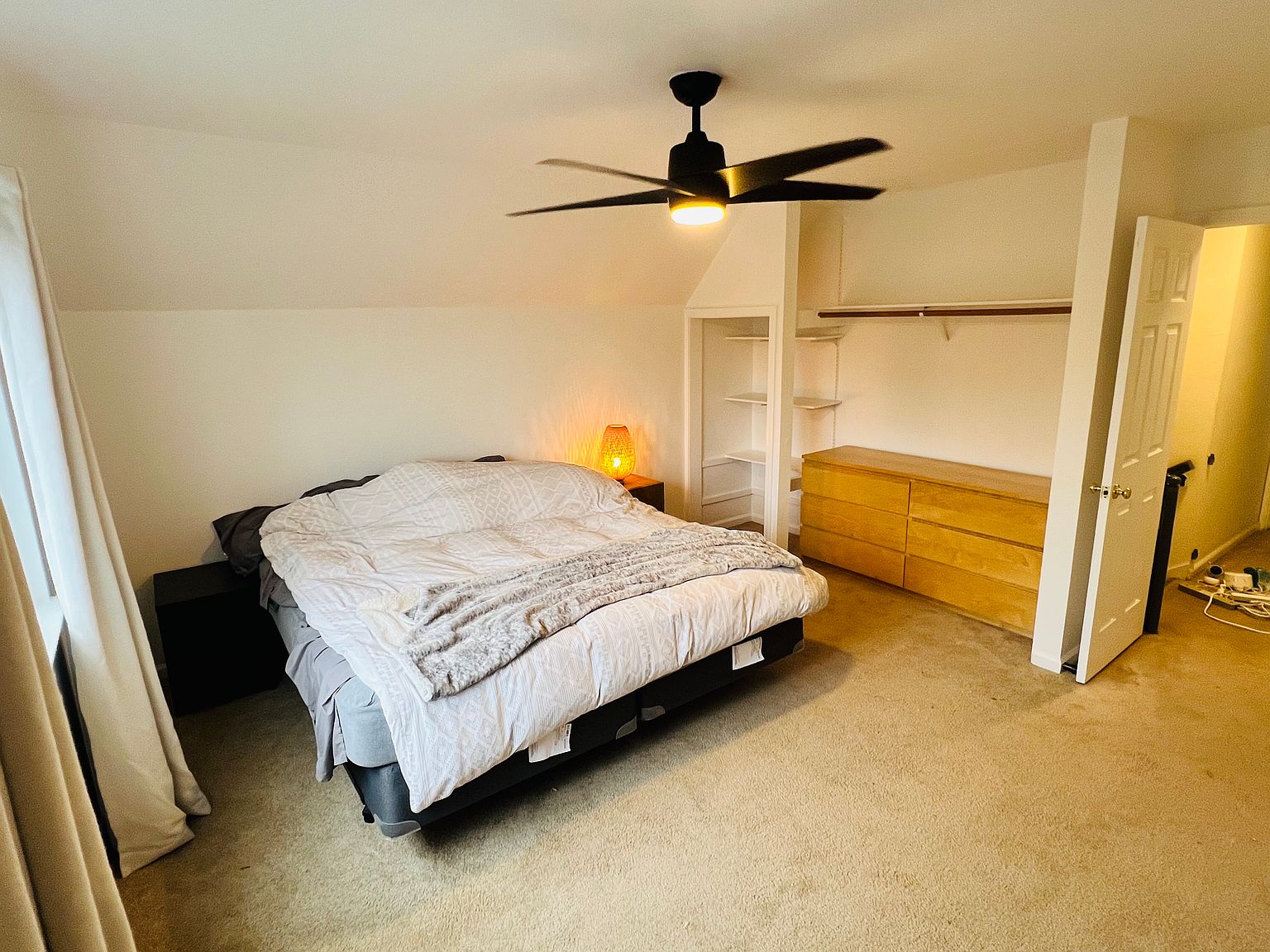 1846 Frobisher Way photo 3
