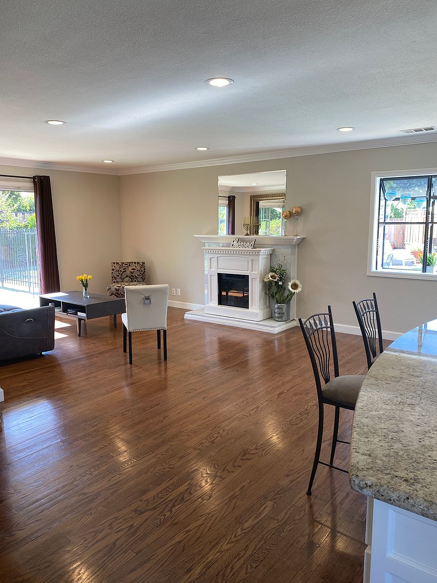 1721 Lollie Court, San Jose, CA 95124 photo 3