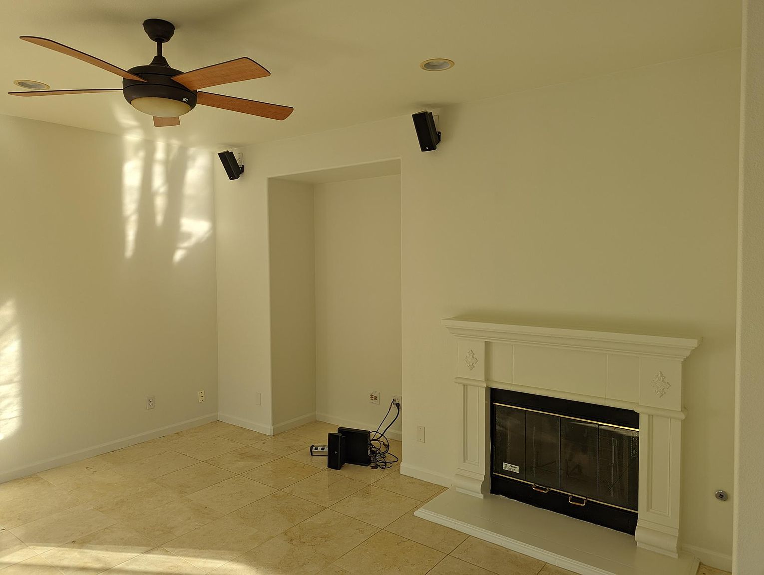 858 Romani Ct photo 5