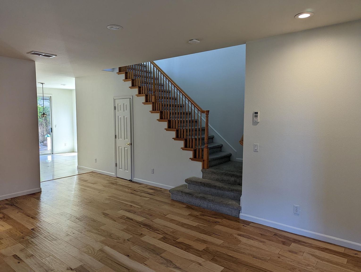 858 Romani Ct photo 3