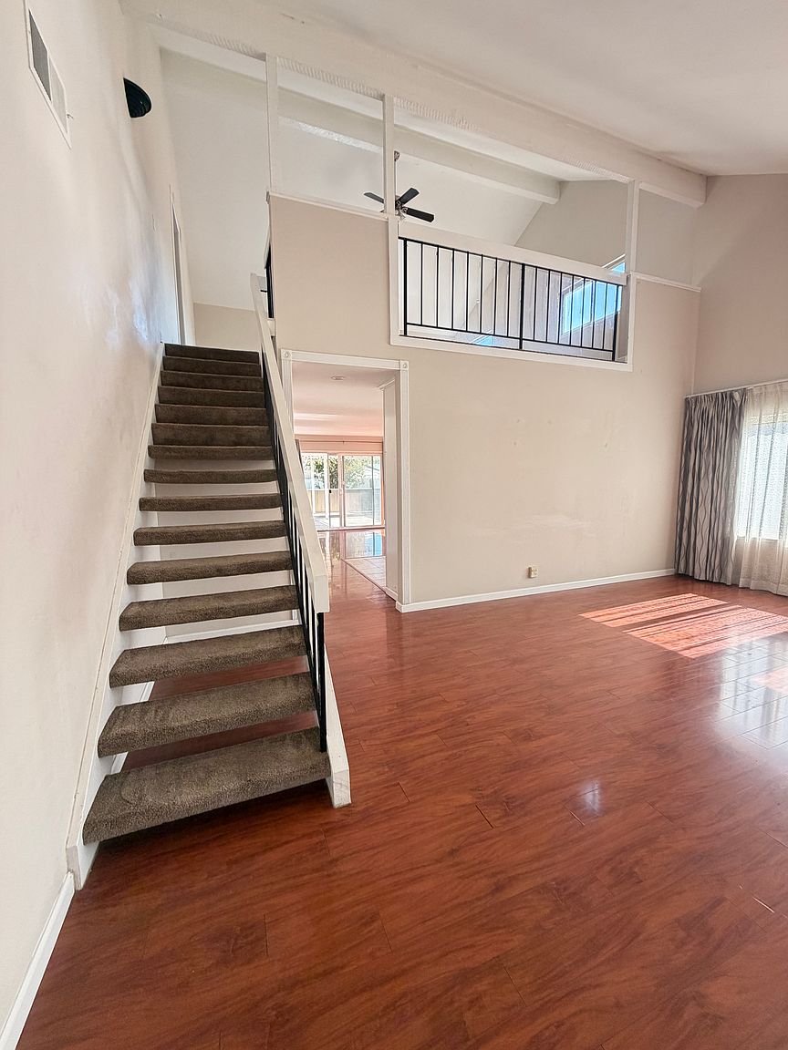 4412 Adragna Ct photo 2