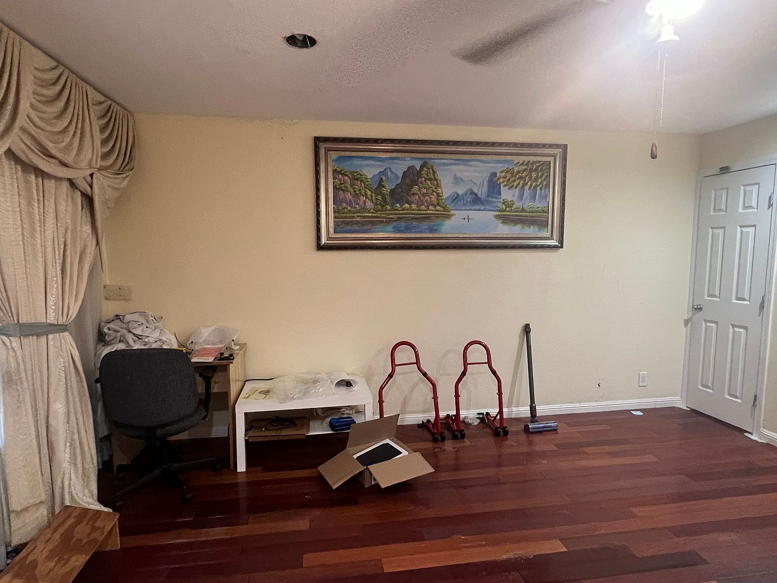 2445 Glen Fox Ct photo 2