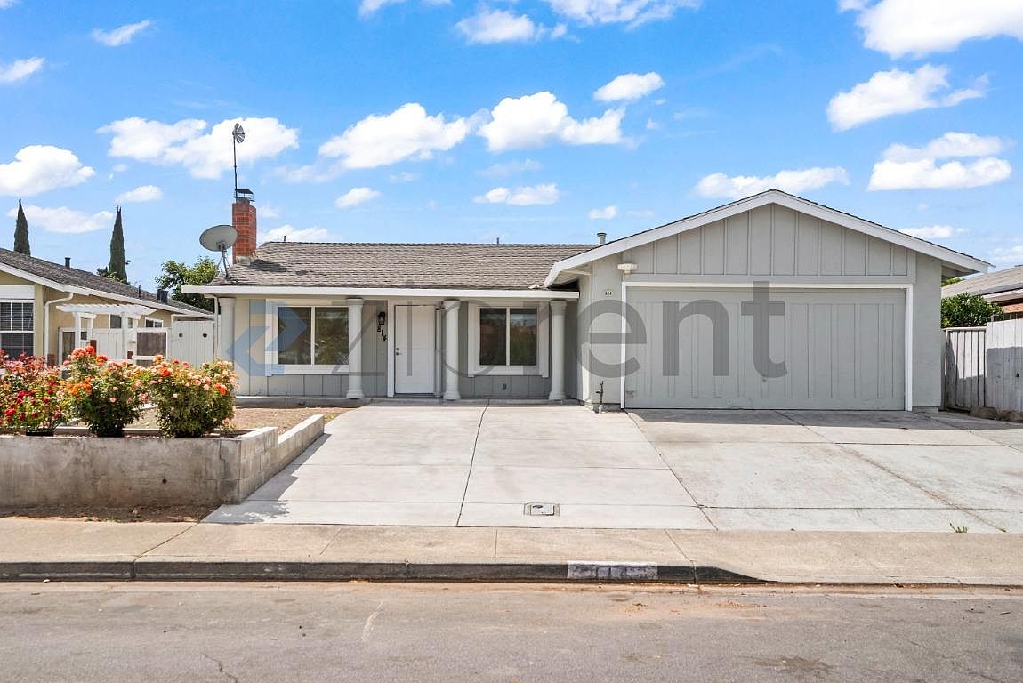 814 Royalbrook Ct photo 2