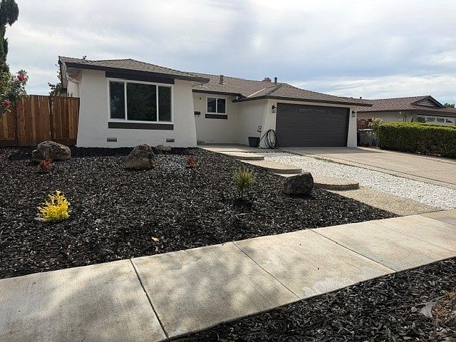 2541 Mclaughlin Avenue photo 2