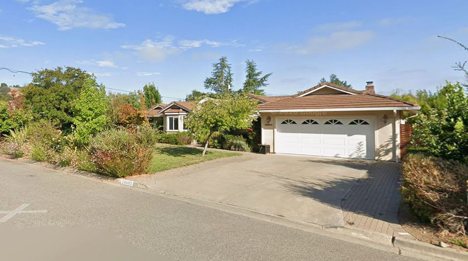 20605 Ashley Way photo 2