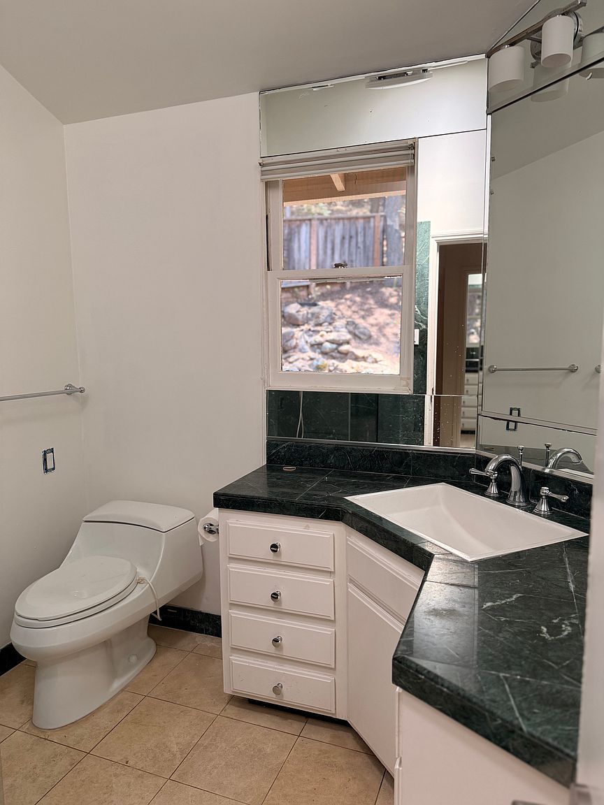 20824 Pamela Way photo 4