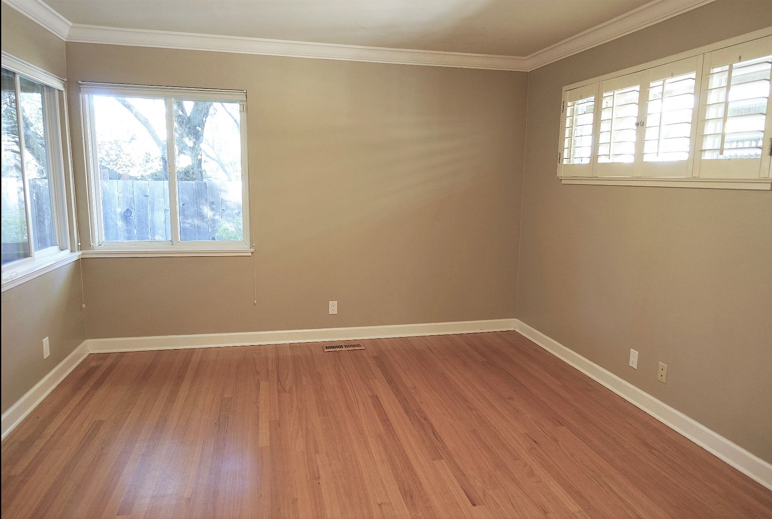20824 Pamela Way photo 5