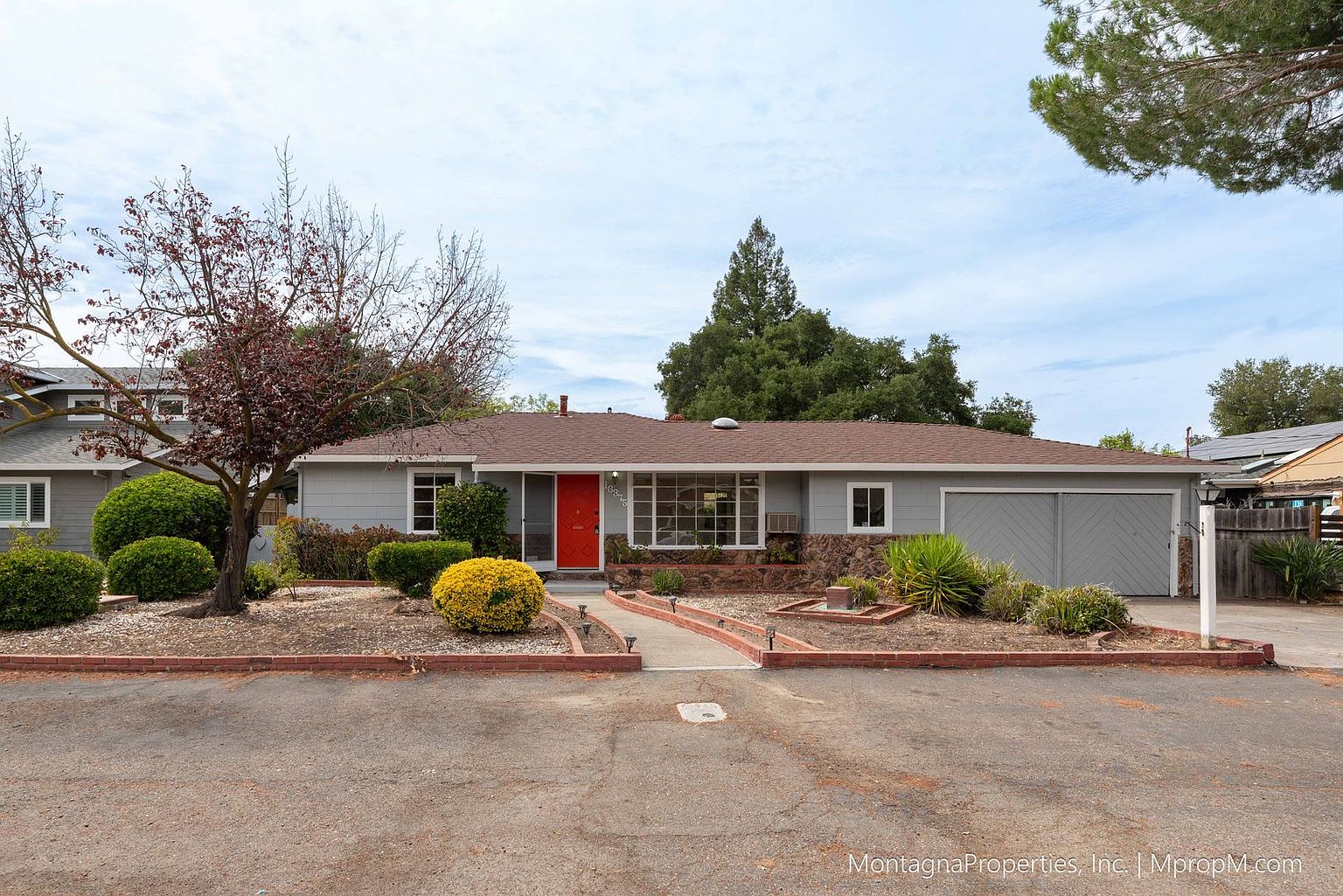 16375 W La Chiquita Ave