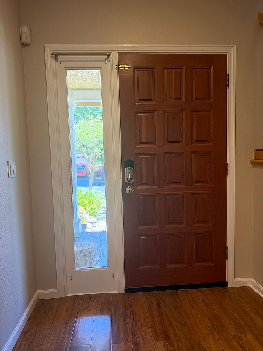 5615 Bellagio Dr photo 3