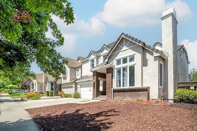 6497 Hirabayashi Dr photo 5
