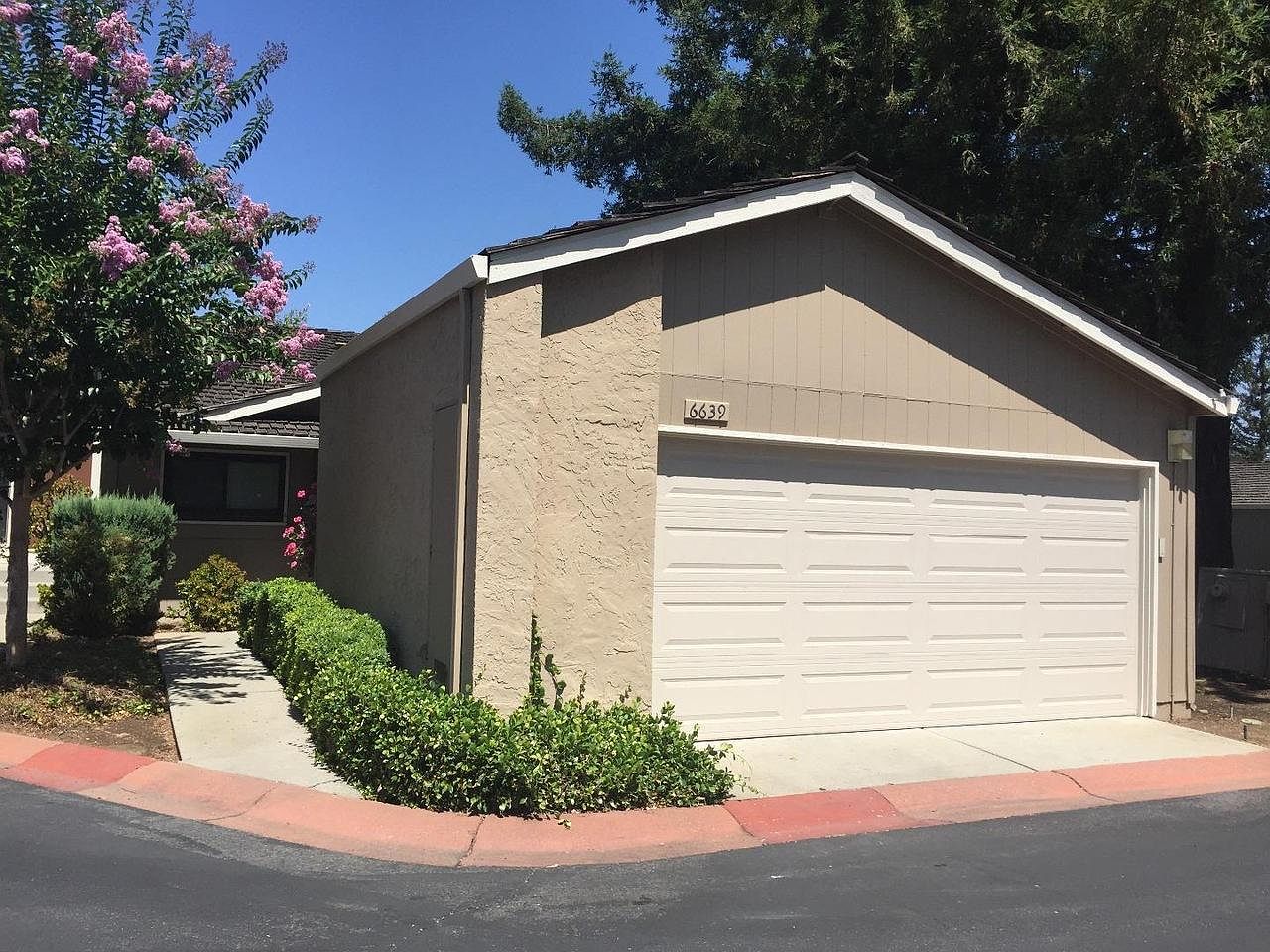 6639 Bunker Hill Ct photo 2