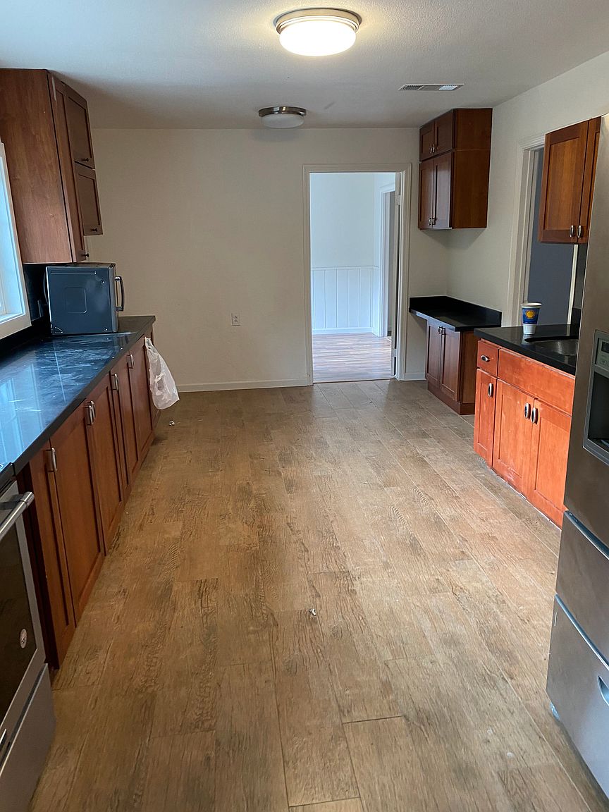 20181 Almaden Rd photo 5