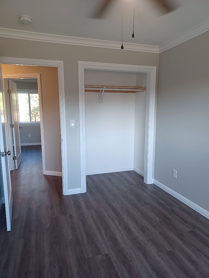 200 Staples Ave photo 3