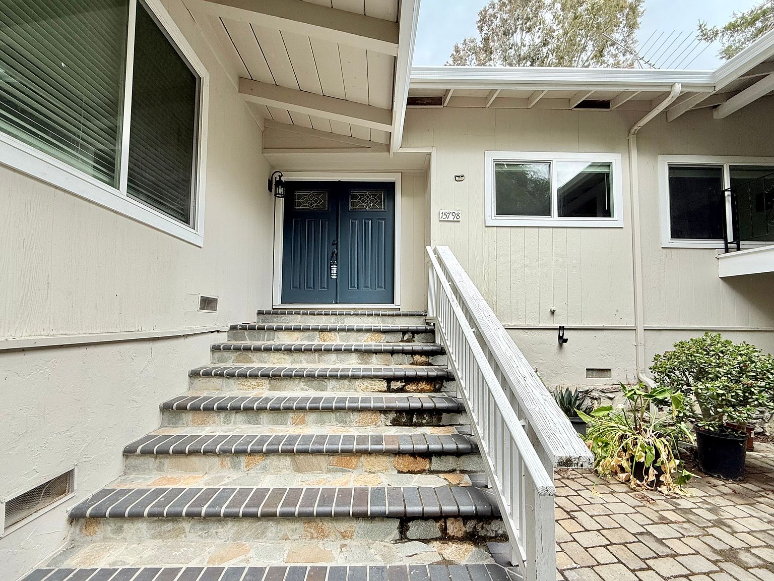 15798 Alta Vista Way photo 2