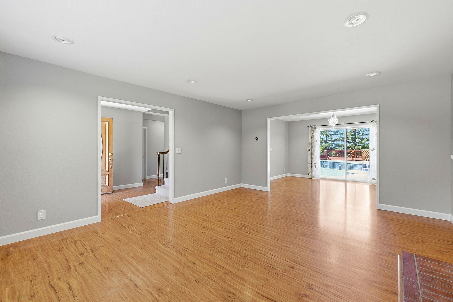 181 Piazza Way photo 5