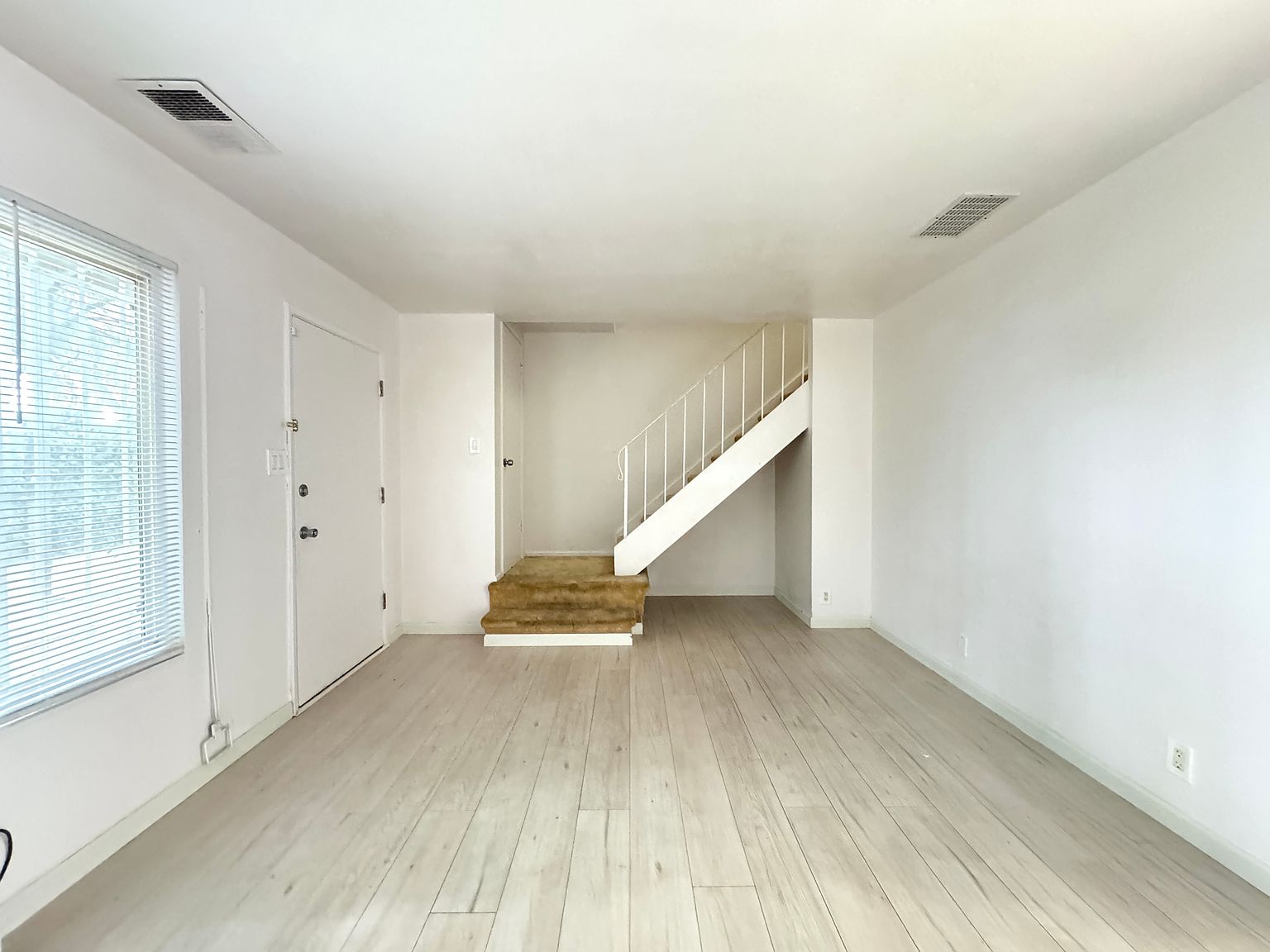 2590 Tosca Way photo 5