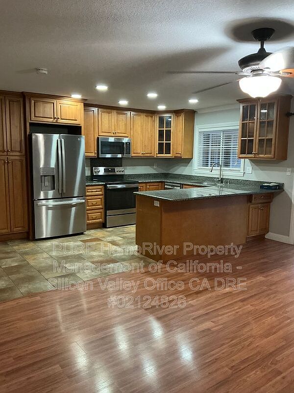 4652 Park Arcadia Dr photo 4