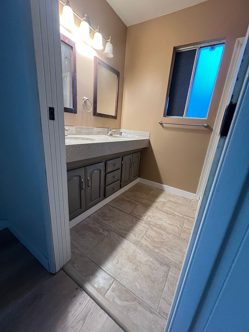 510 Calero Ave photo 5