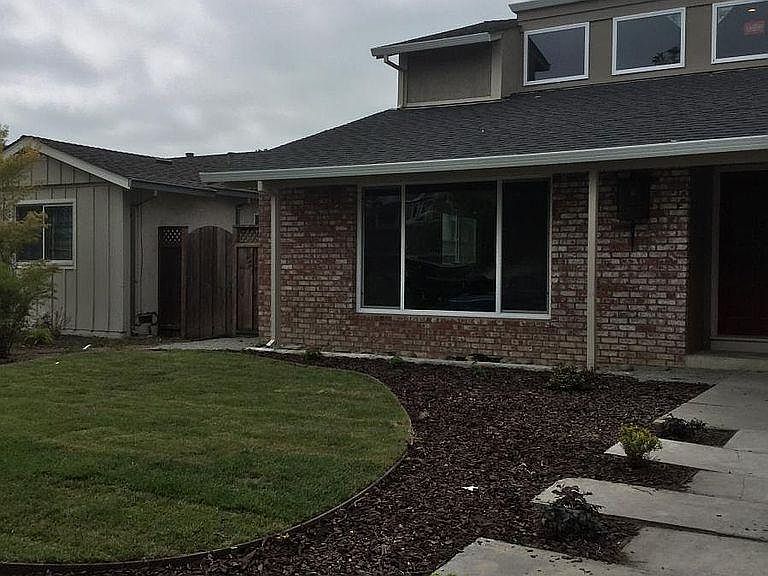 478 Suisse Dr photo 3