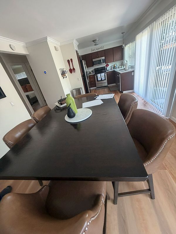 391 Curie Dr photo 2