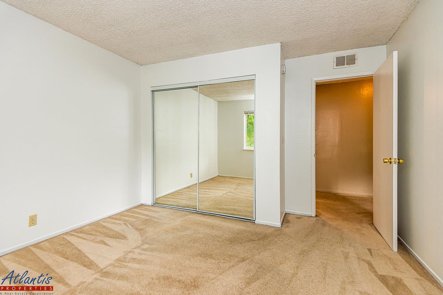 5486 Tyhurst Walkway photo 5