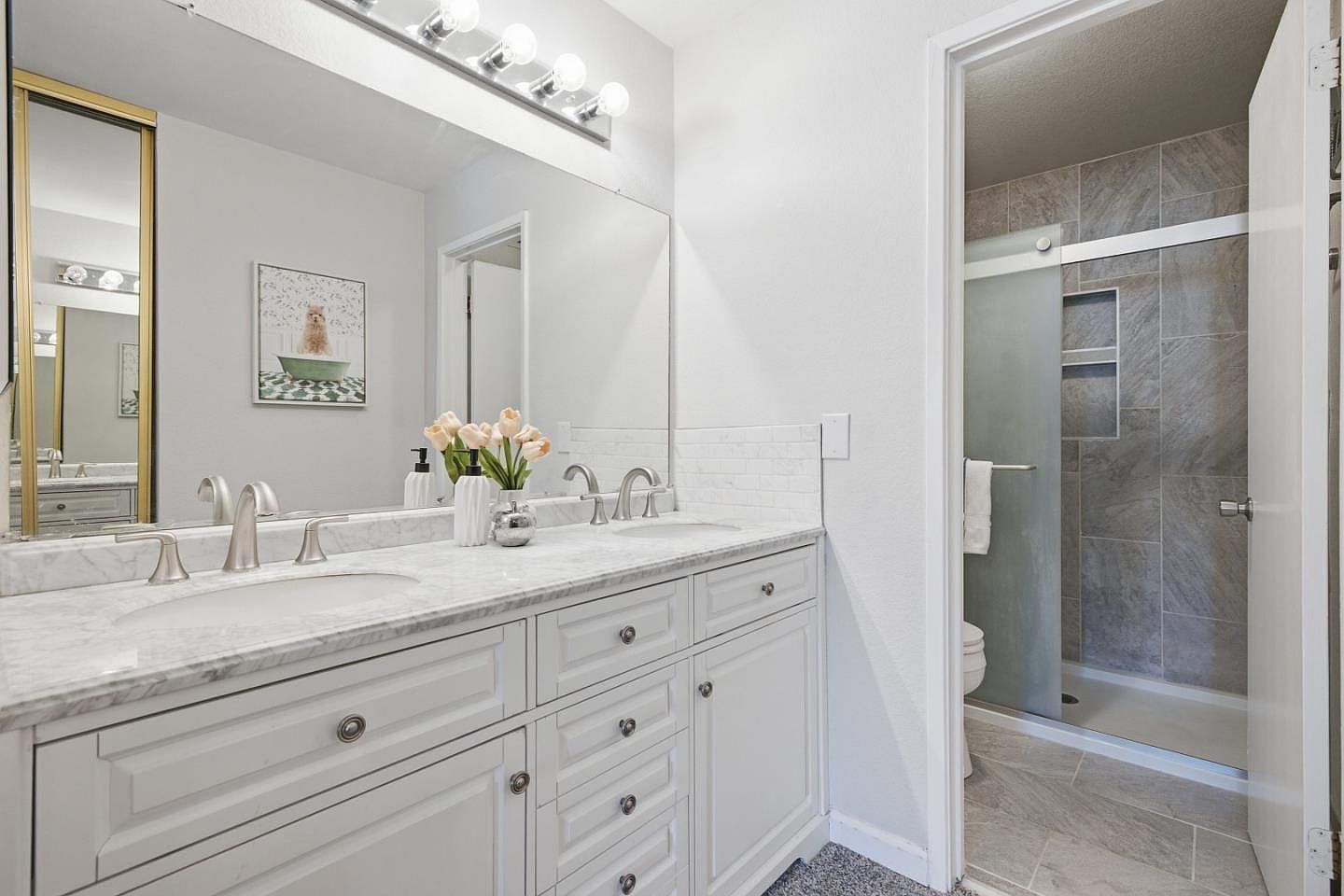 5192 Makati Cir photo 3