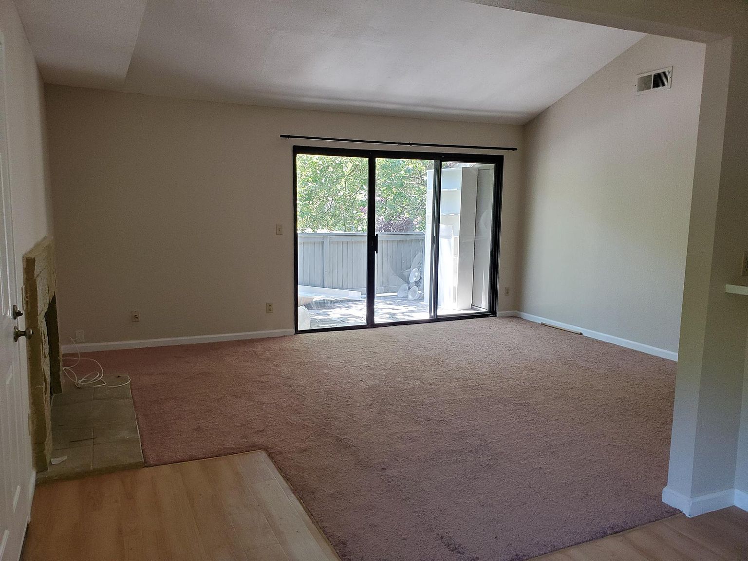 2508 La Terrace Cir photo 2